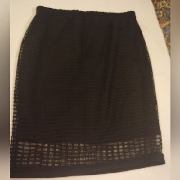 Ashley Stewart mesh overlay elastic waist skirt - Picture 3 of 11